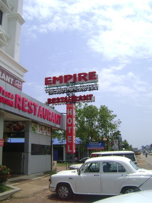 Empire The Grande Suites Kochi Dış mekan fotoğraf